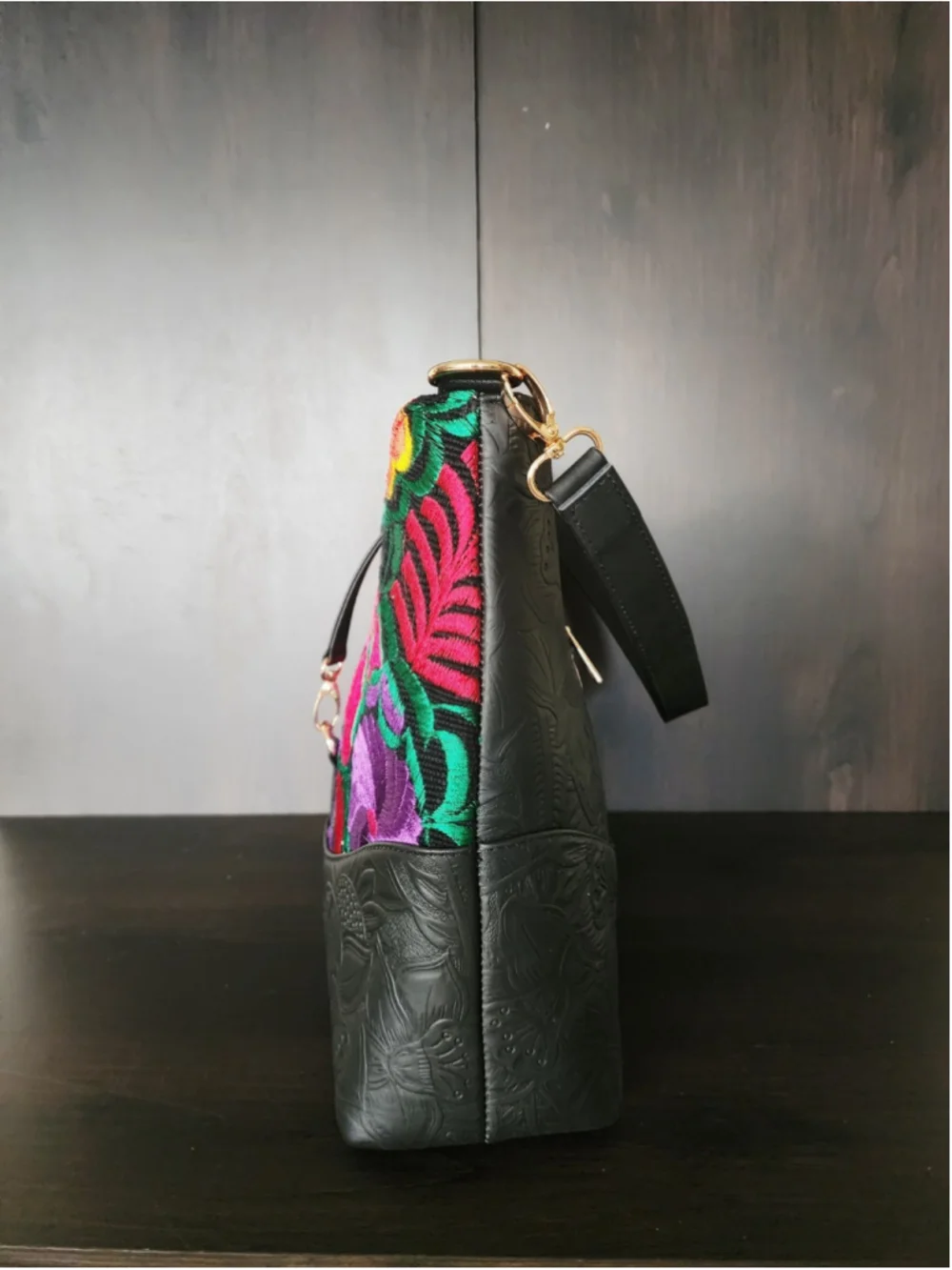 Floral Embroided Embossed Tooled Artisan LEATHER Handbag Shoulder Purse Black